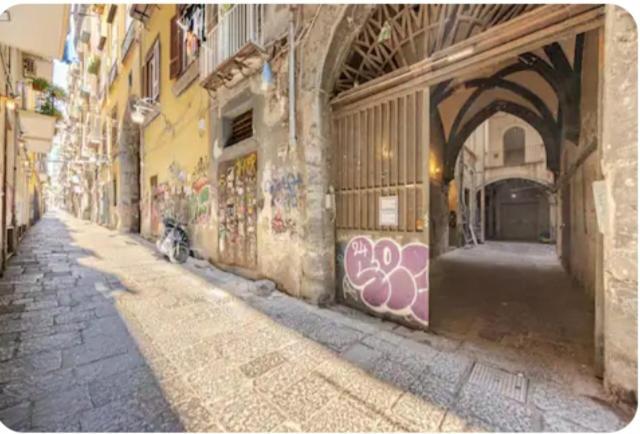 Casa Albertino-In The Heart Of Neapel Exterior foto