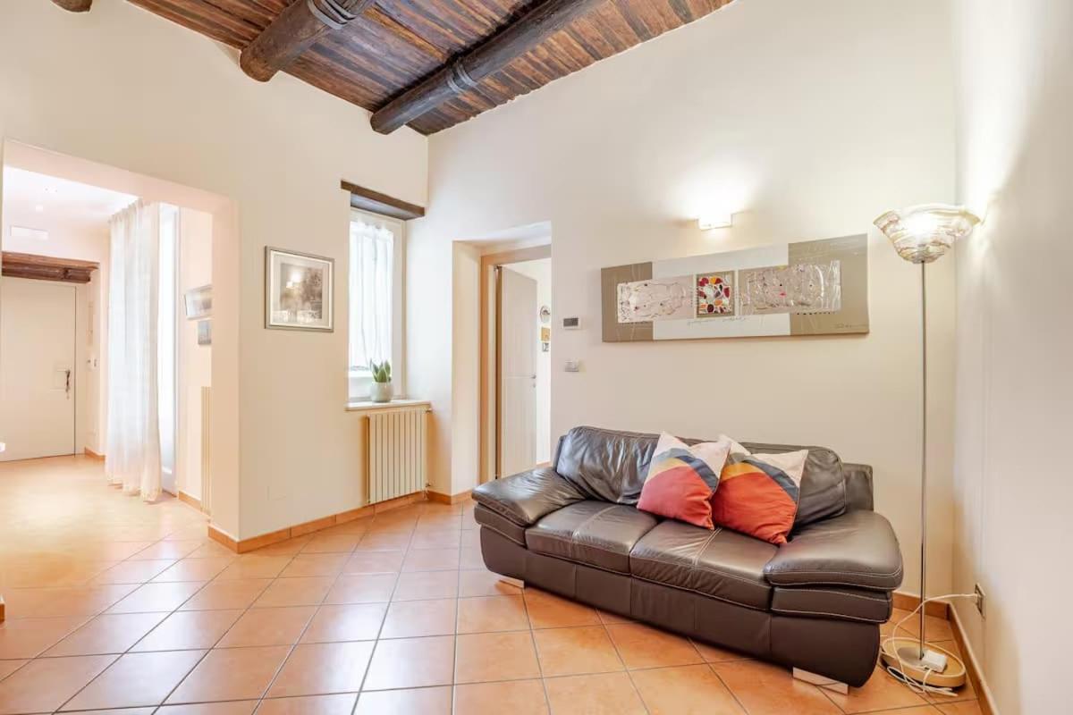 Casa Albertino-In The Heart Of Neapel Exterior foto